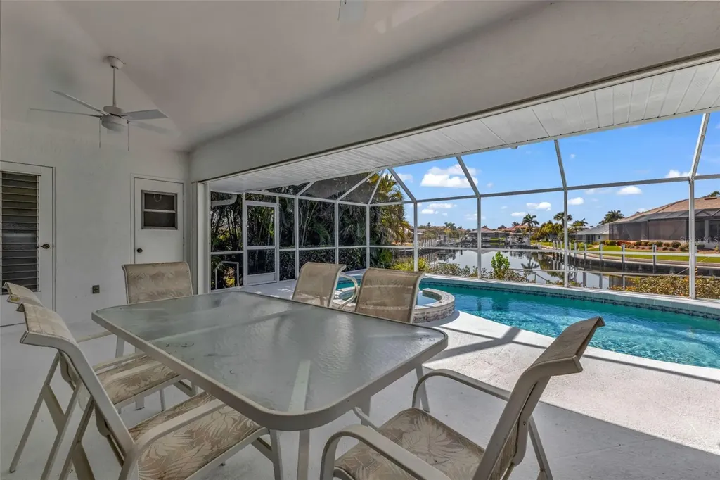 155 Crescent Drive Punta Gorda FL 33950