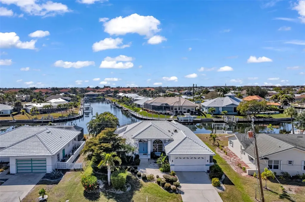 155 Crescent Drive Punta Gorda FL 33950