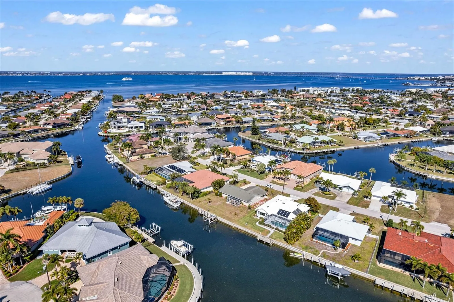 155 Crescent Drive Punta Gorda FL 33950