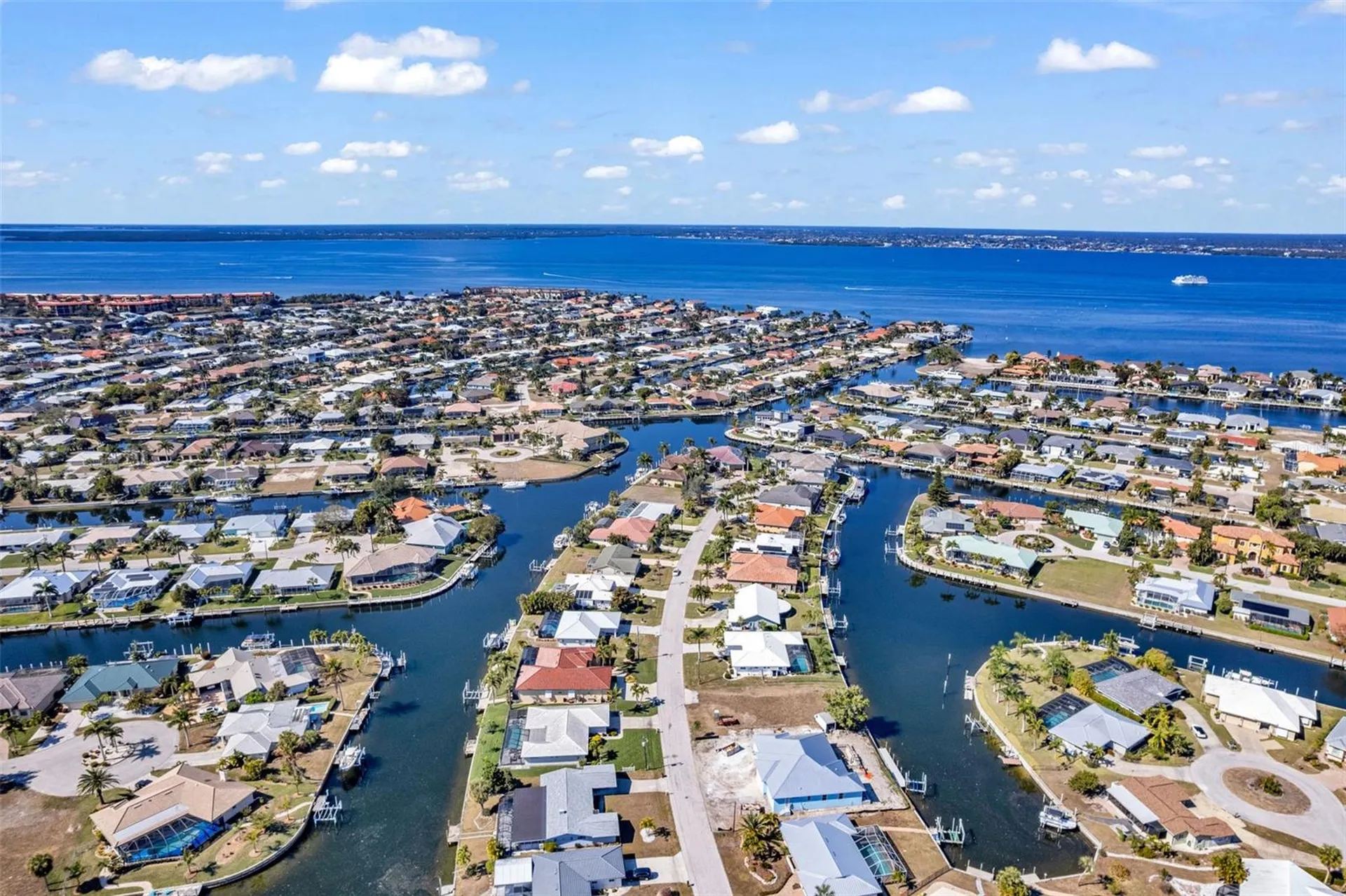 155 Crescent Drive Punta Gorda FL 33950