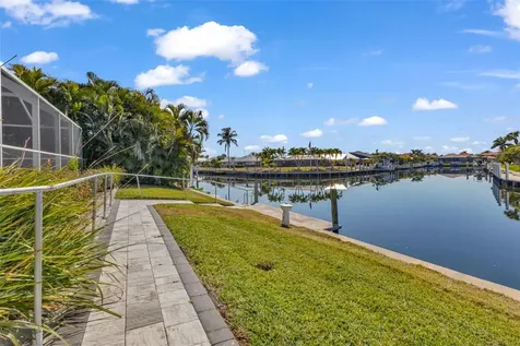 155 Crescent Drive Punta Gorda FL 33950
