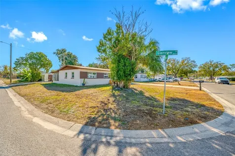 4931 Halifax Drive Tampa FL 33615