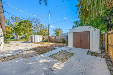 4931 Halifax Drive Tampa FL 33615