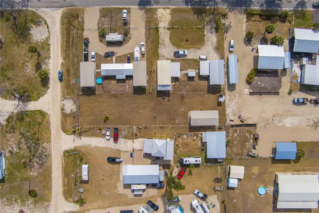 507 4th Street NW Steinhatchee FL 32359