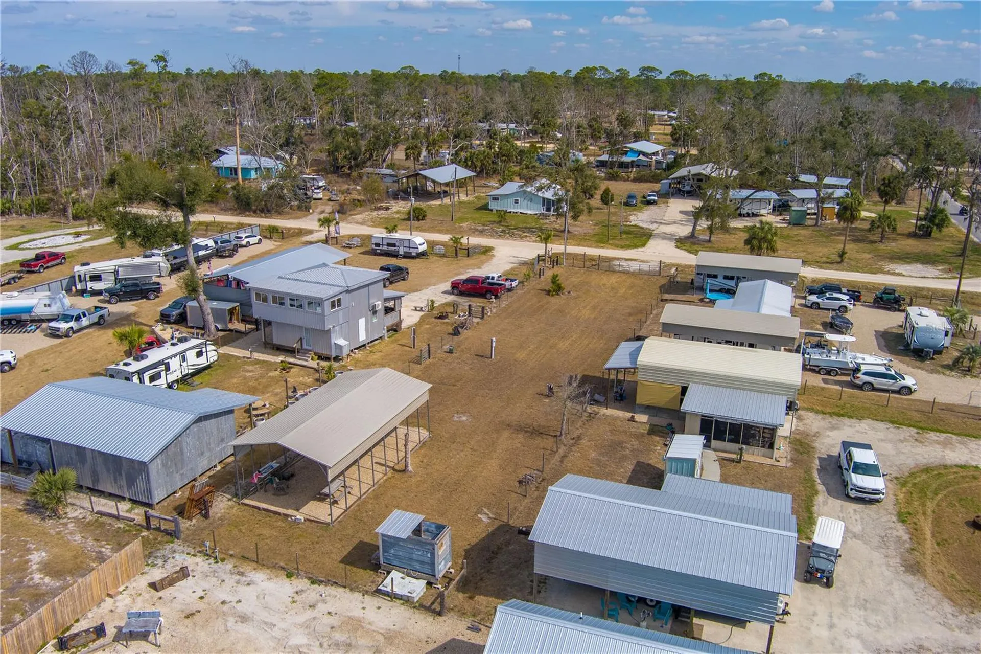 507 4th Street NW Steinhatchee FL 32359