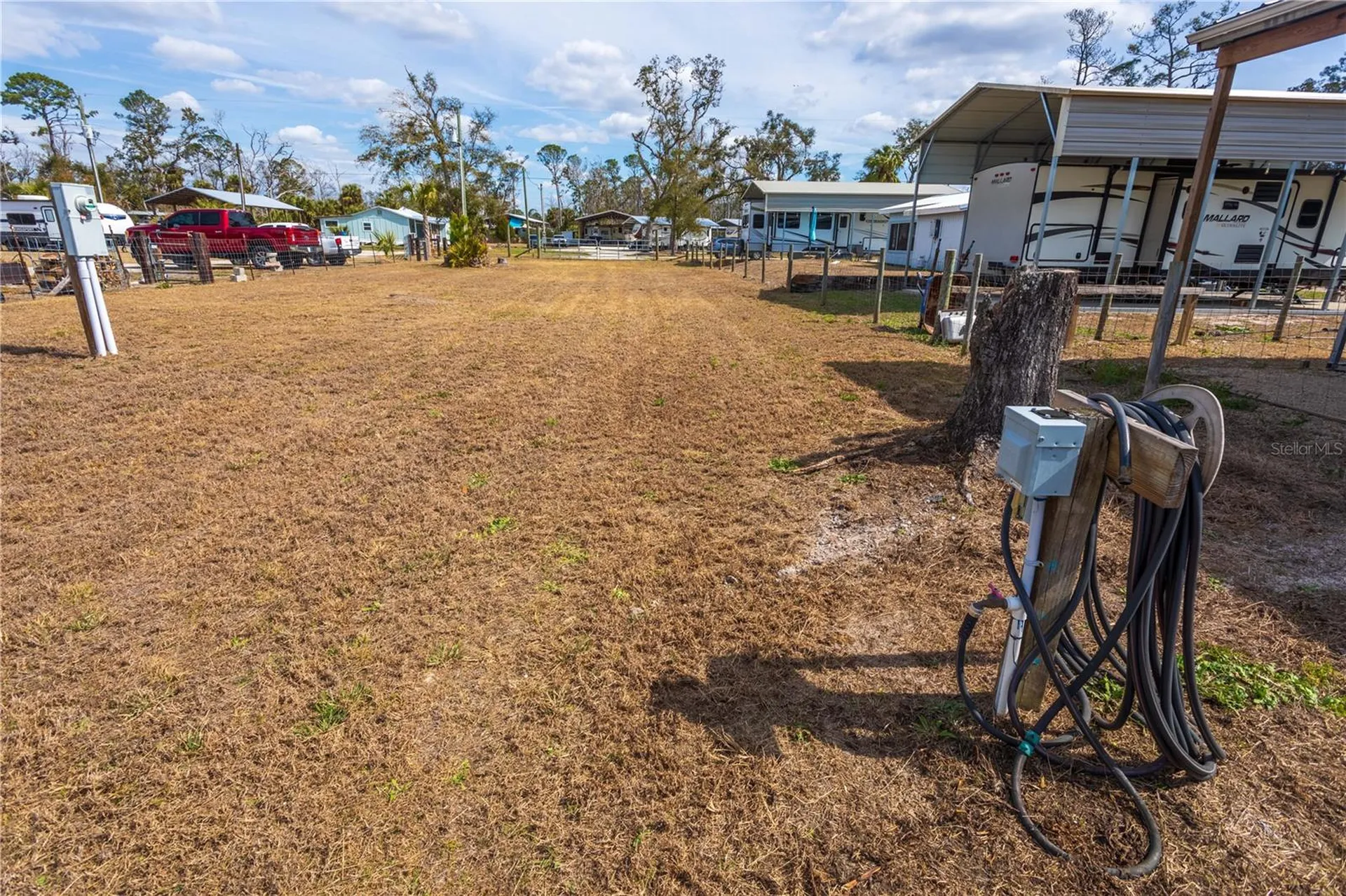 507 4th Street NW Steinhatchee FL 32359