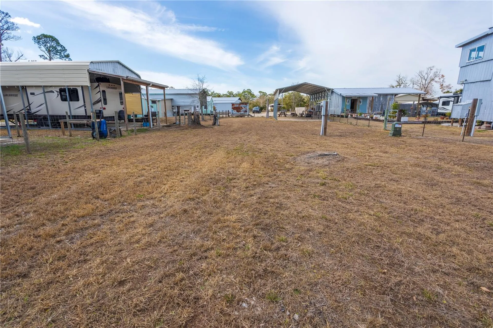 507 4th Street NW Steinhatchee FL 32359