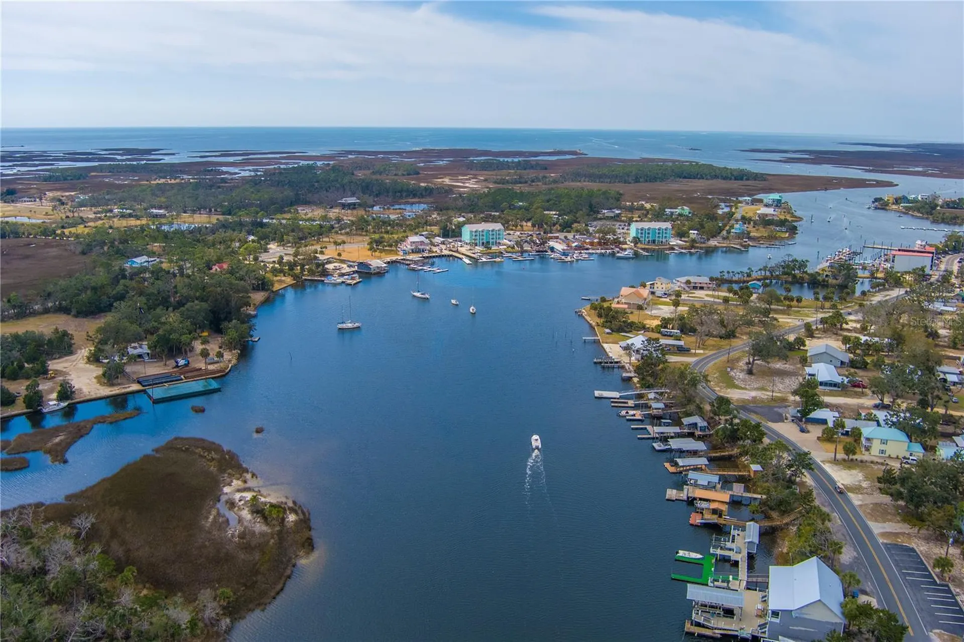 507 4th Street NW Steinhatchee FL 32359