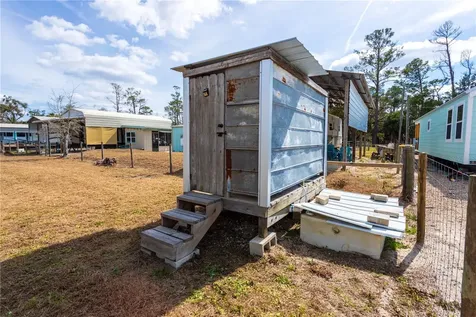 507 4th Street NW Steinhatchee FL 32359