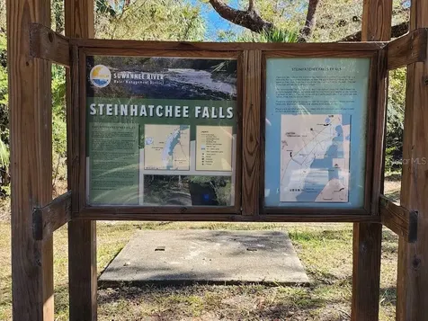 507 4th Street NW Steinhatchee FL 32359