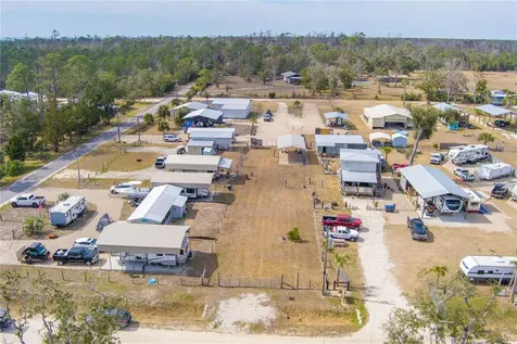 507 4th Street NW Steinhatchee FL 32359