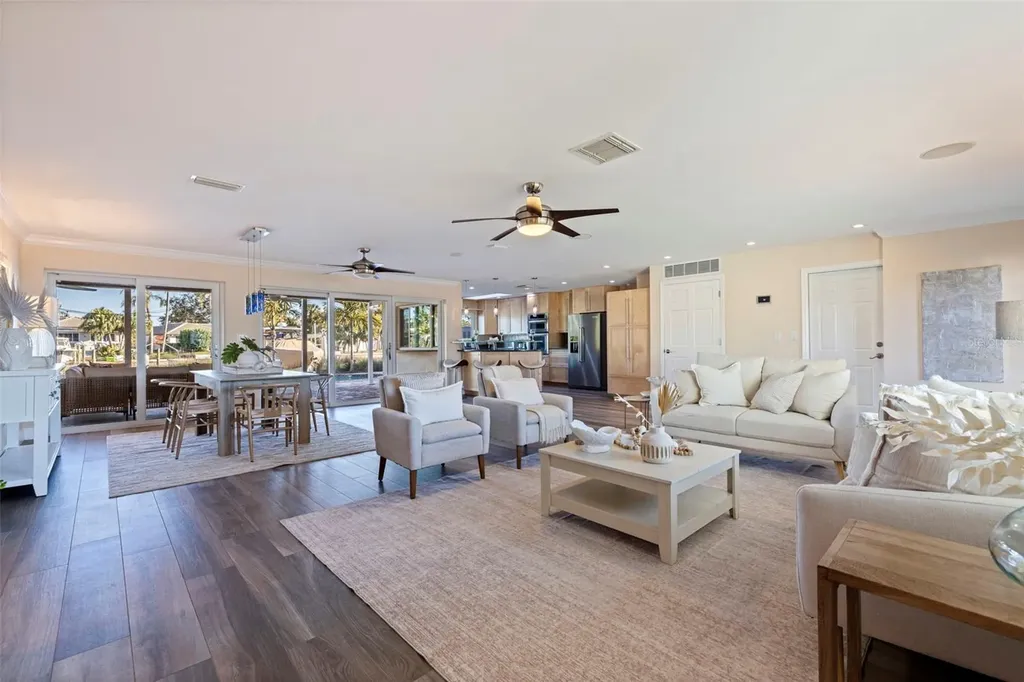 2024 Massachusetts Avenue NE St Petersburg FL 33703