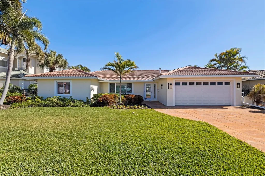 2024 Massachusetts Avenue NE St Petersburg FL 33703