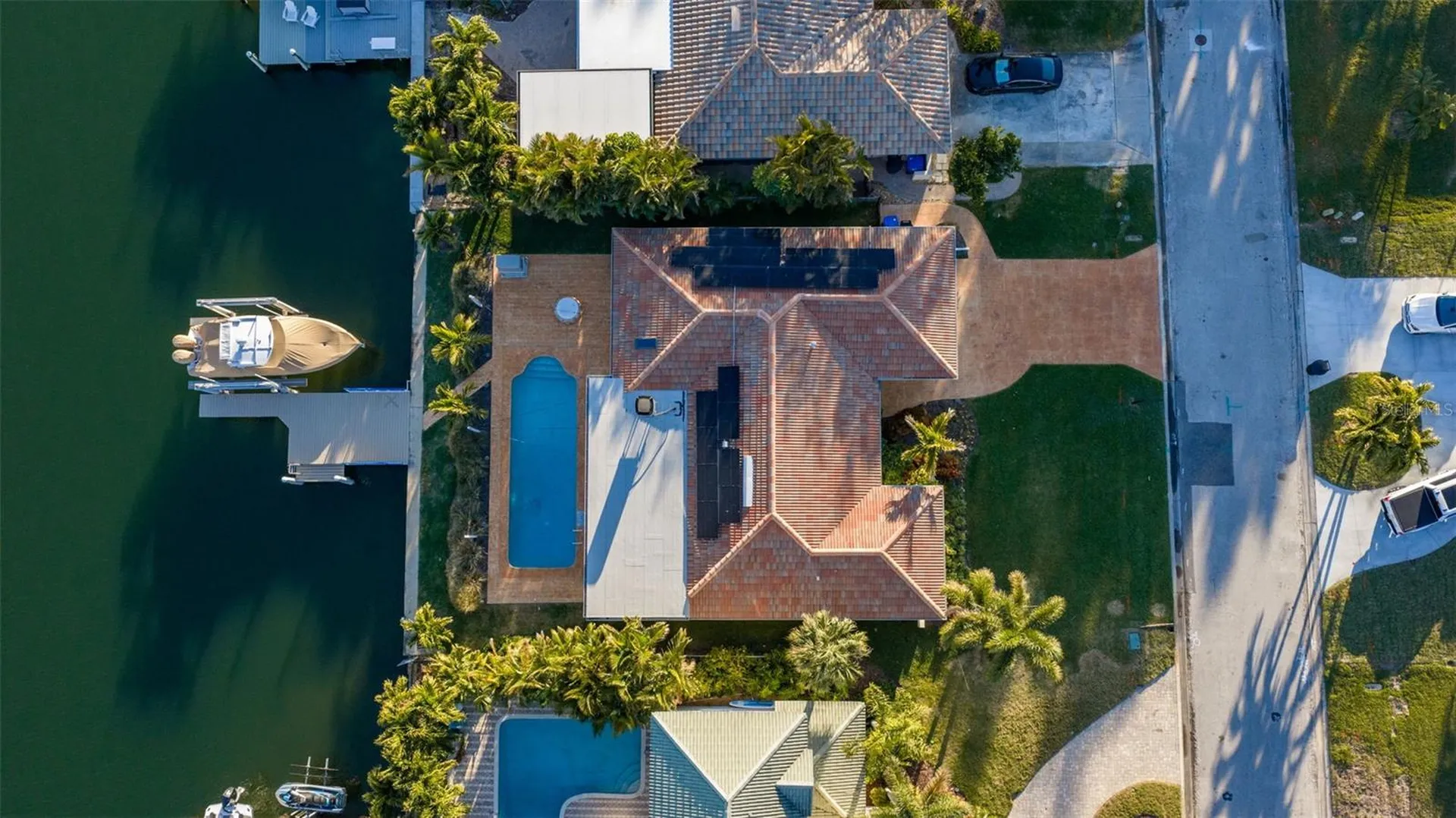 2024 Massachusetts Avenue NE St Petersburg FL 33703