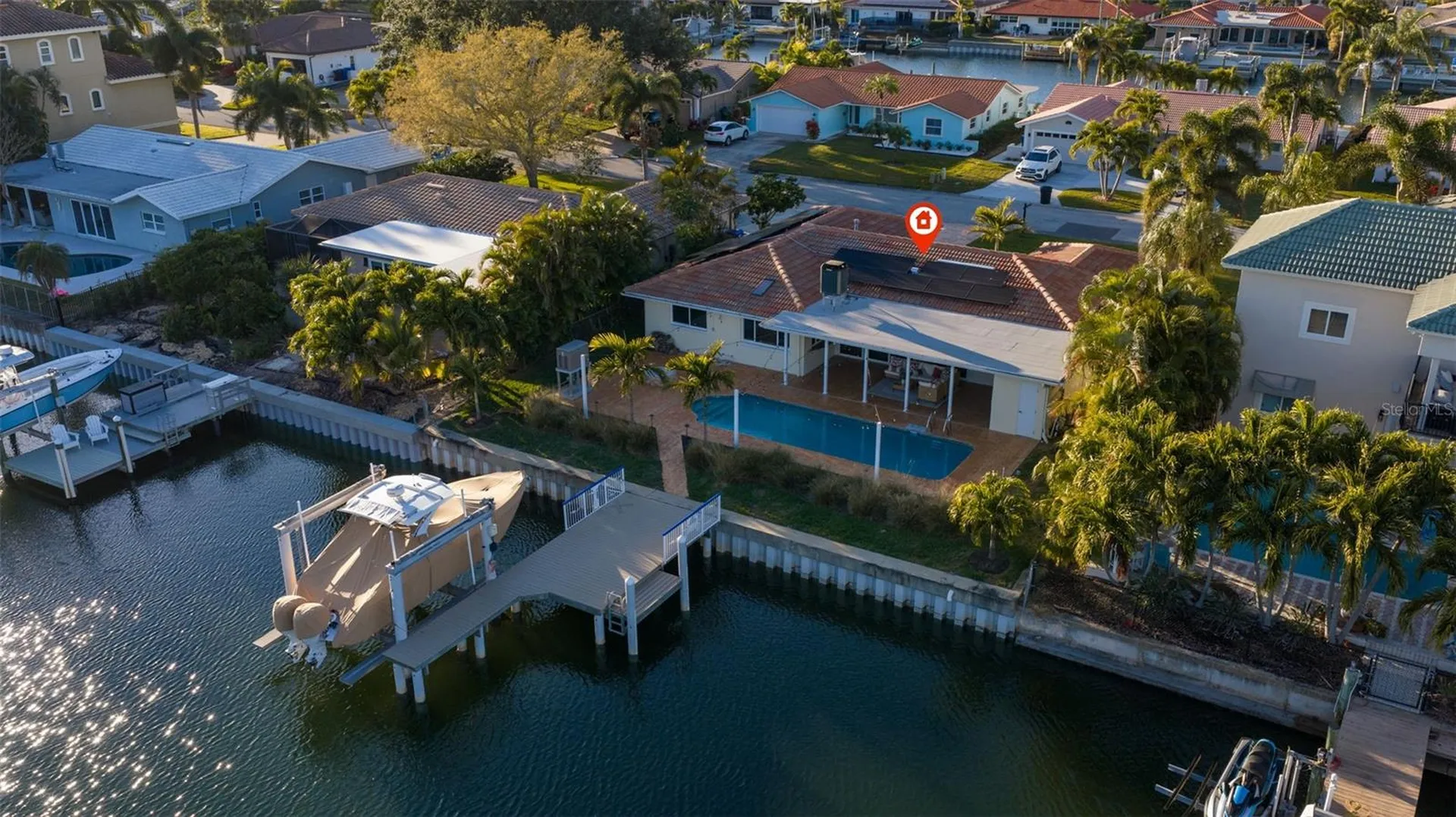 2024 Massachusetts Avenue NE St Petersburg FL 33703