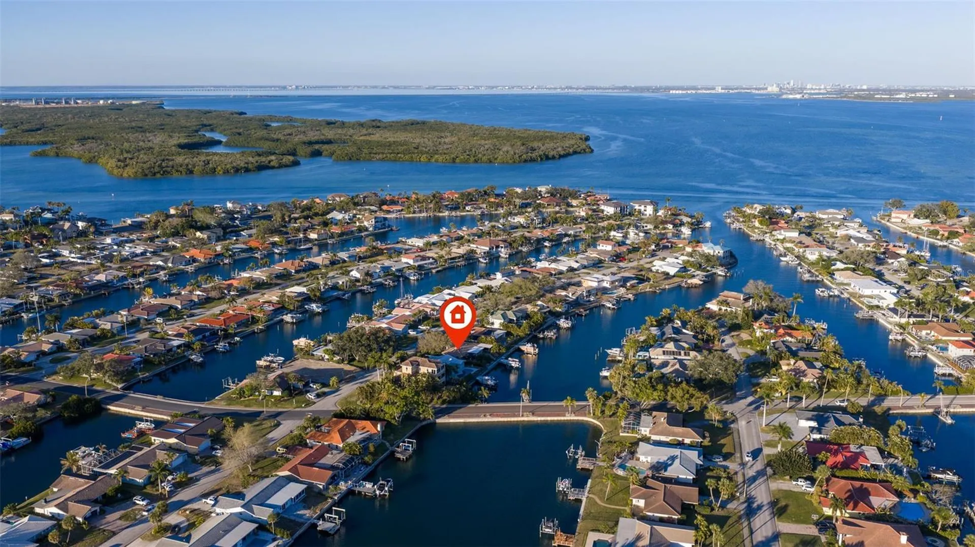 2024 Massachusetts Avenue NE St Petersburg FL 33703