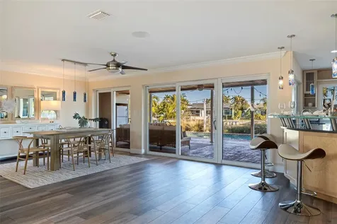 2024 Massachusetts Avenue NE St Petersburg FL 33703