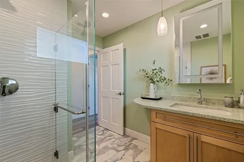2024 Massachusetts Avenue NE St Petersburg FL 33703