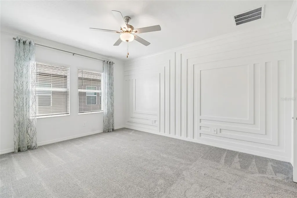 10811 Fowlers Bluff Court Tampa FL 33647