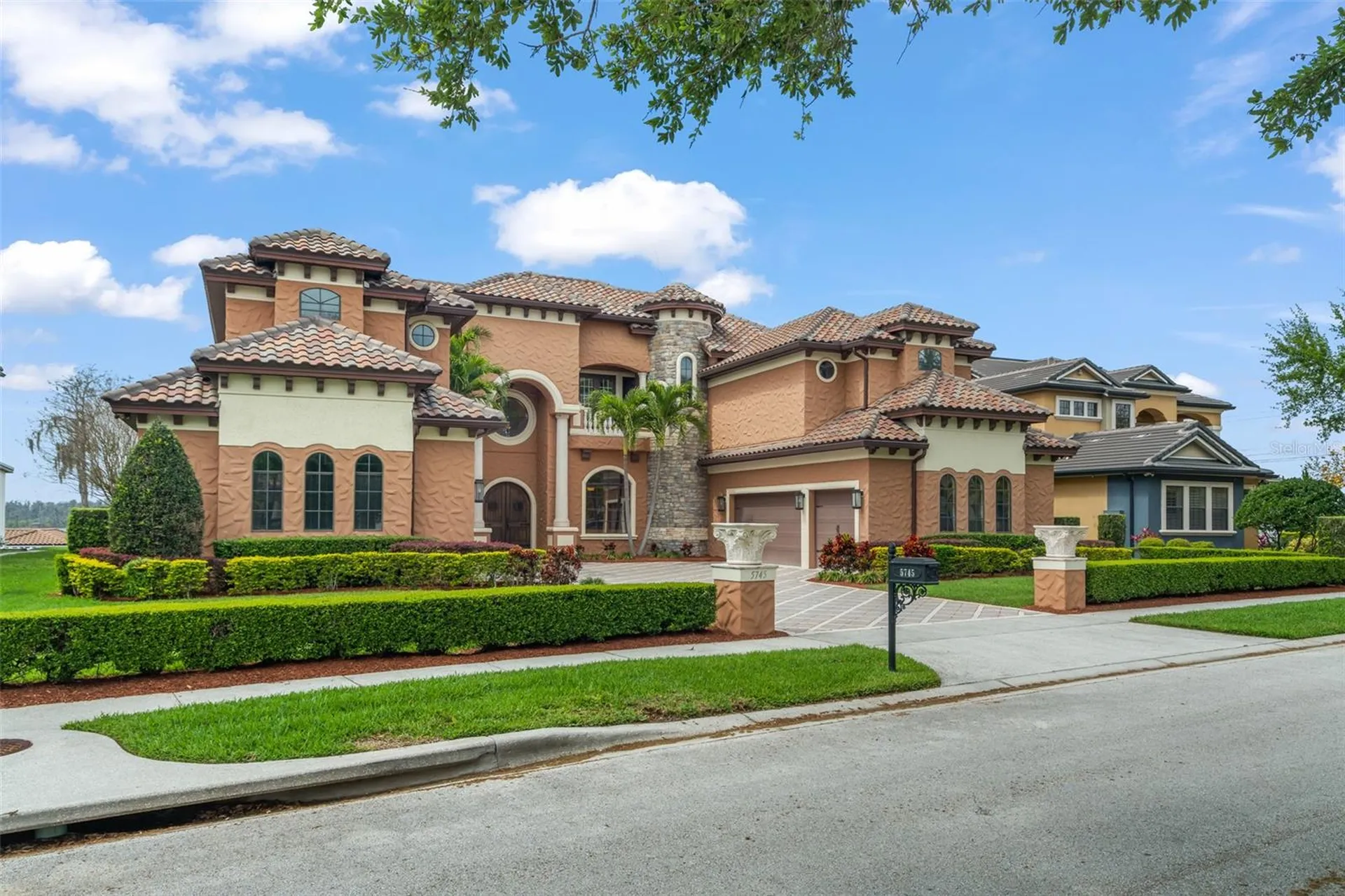 5745 Emerington Crescent Orlando FL 32819