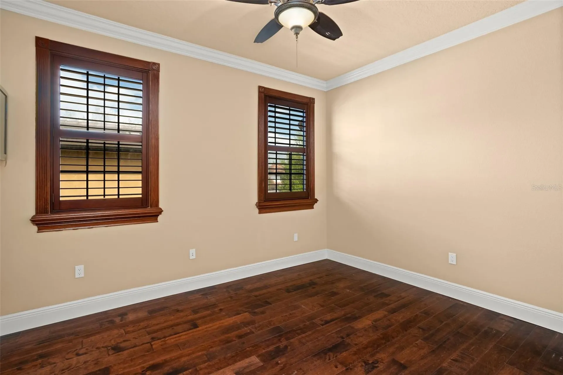 5745 Emerington Crescent Orlando FL 32819