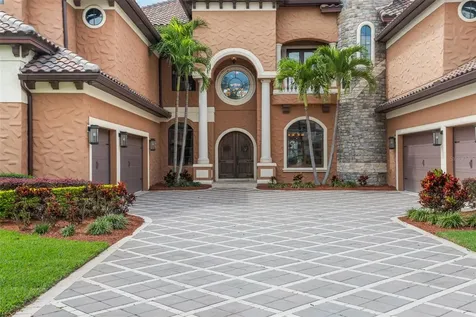 5745 Emerington Crescent Orlando FL 32819