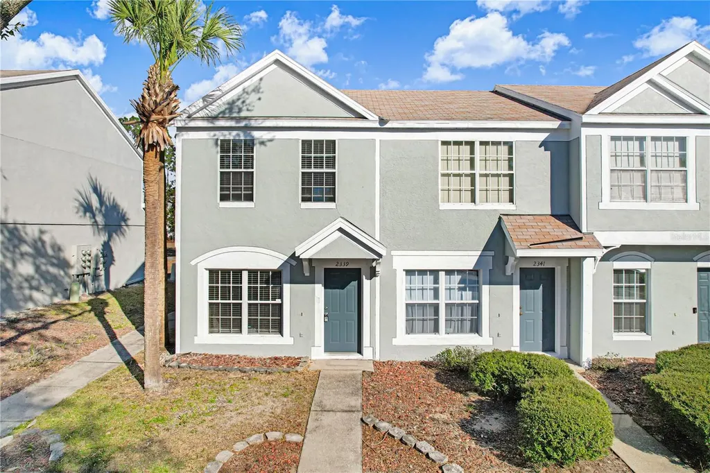 2339 Lake Woodberry Circle Brandon FL 33510