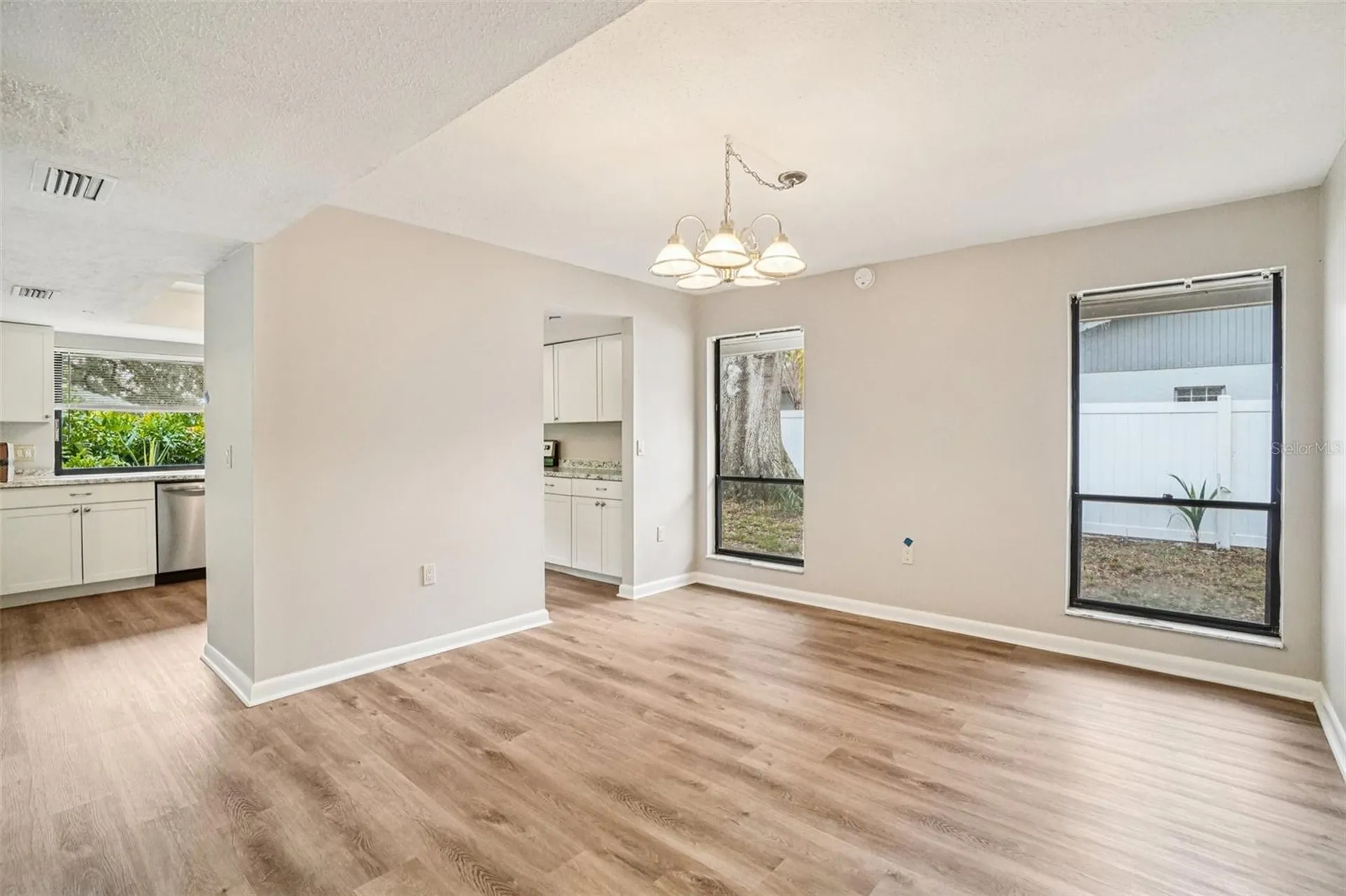 4218 Water Oaks Lane Tampa FL 33618