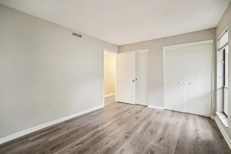 4218 Water Oaks Lane Tampa FL 33618
