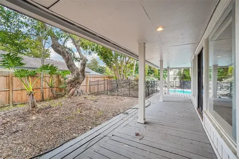4218 Water Oaks Lane Tampa FL 33618