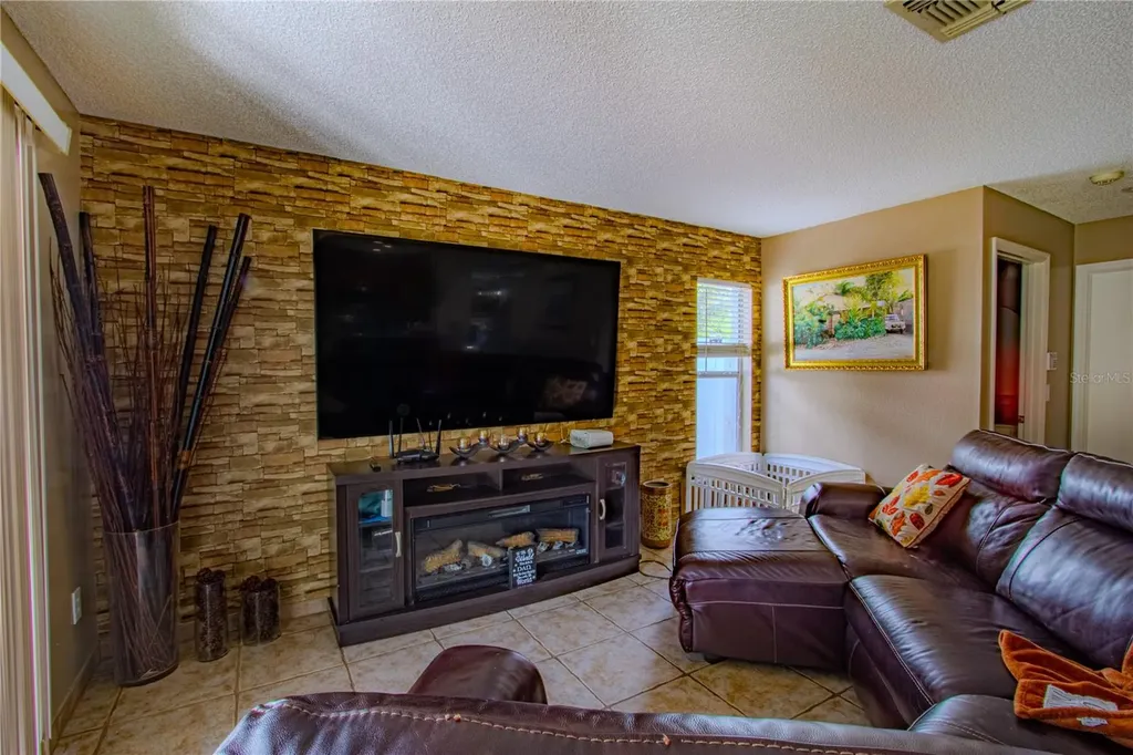 1409 Wood Violet Drive Orlando FL 32824