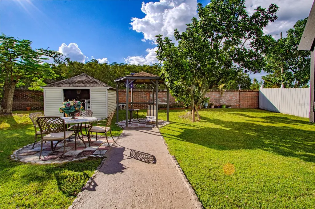 1409 Wood Violet Drive Orlando FL 32824