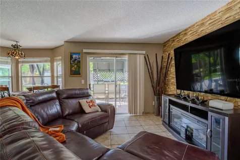 1409 Wood Violet Drive Orlando FL 32824
