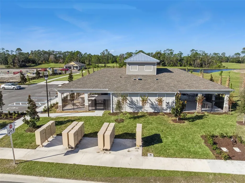 1076 Morfontaine Street Daytona Beach FL 32124