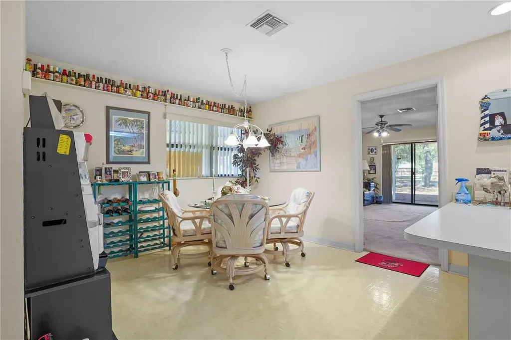 10745 SE 188th Court Ocklawaha FL 32179