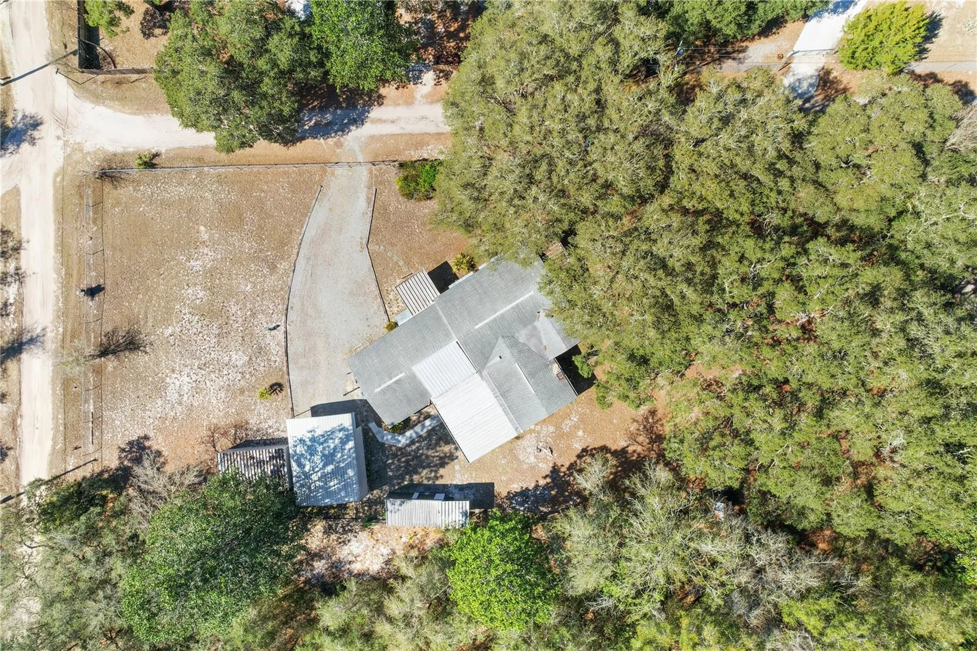10745 SE 188th Court Ocklawaha FL 32179