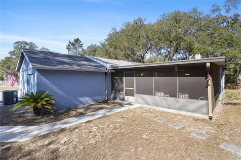 10745 SE 188th Court Ocklawaha FL 32179