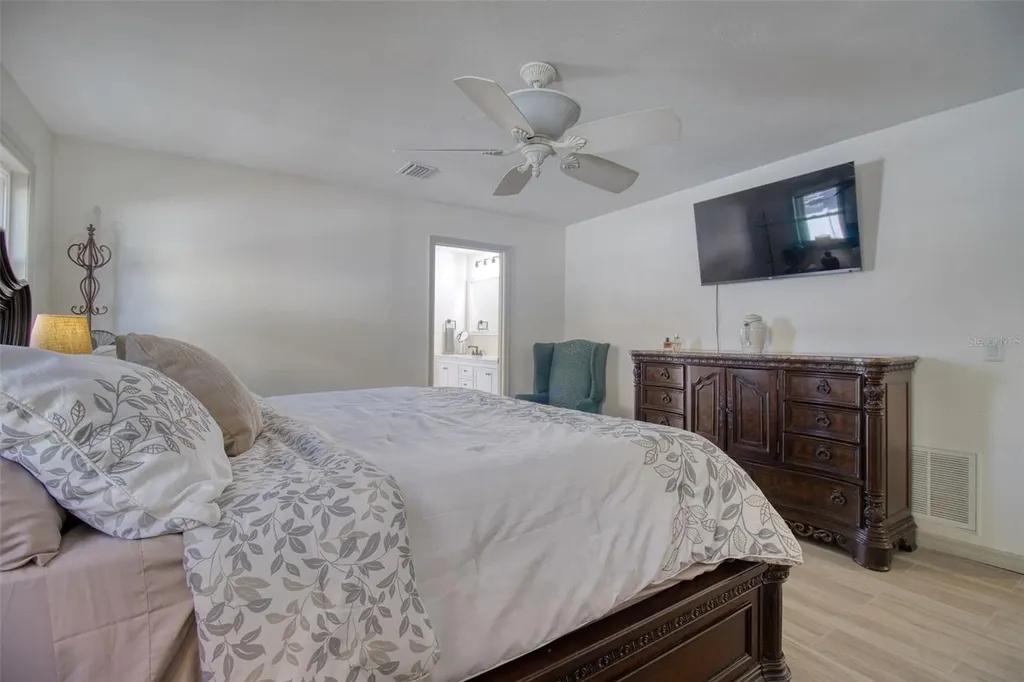 13804 Plumosa Avenue Hudson FL 34667