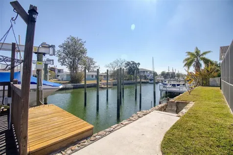 13804 Plumosa Avenue Hudson FL 34667