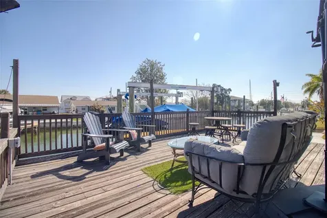 13804 Plumosa Avenue Hudson FL 34667