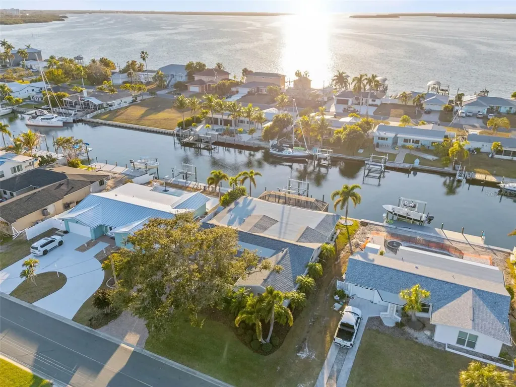 4903 Commonwealth Road Palmetto FL 34221