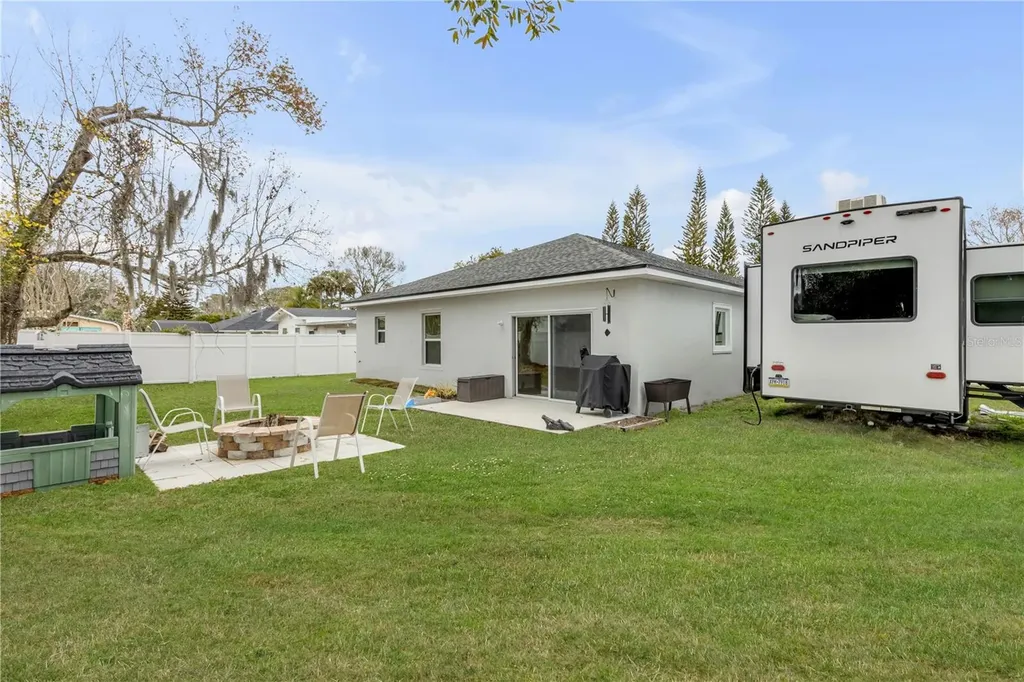3330 Willow Oak Drive Edgewater FL 32141