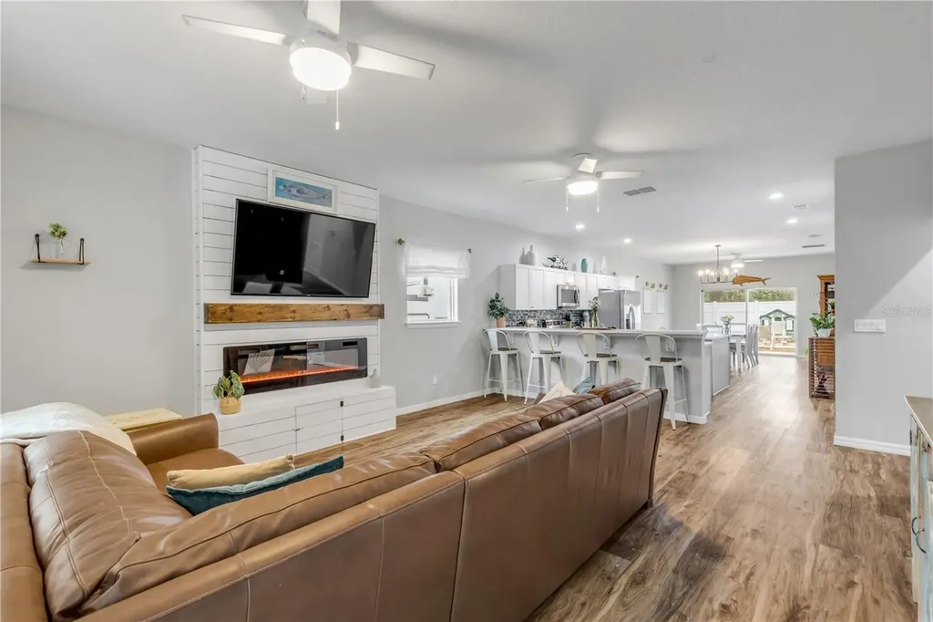 3330 Willow Oak Drive Edgewater FL 32141