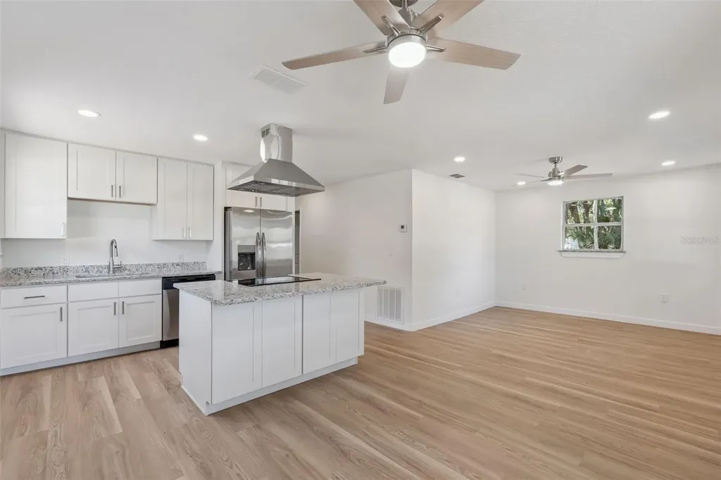 2204 Suanee Avenue Eustis FL 32726