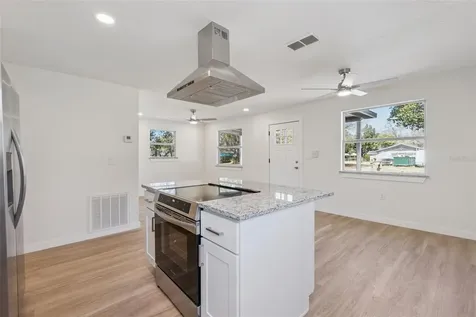 2204 Suanee Avenue Eustis FL 32726