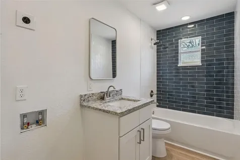 2204 Suanee Avenue Eustis FL 32726