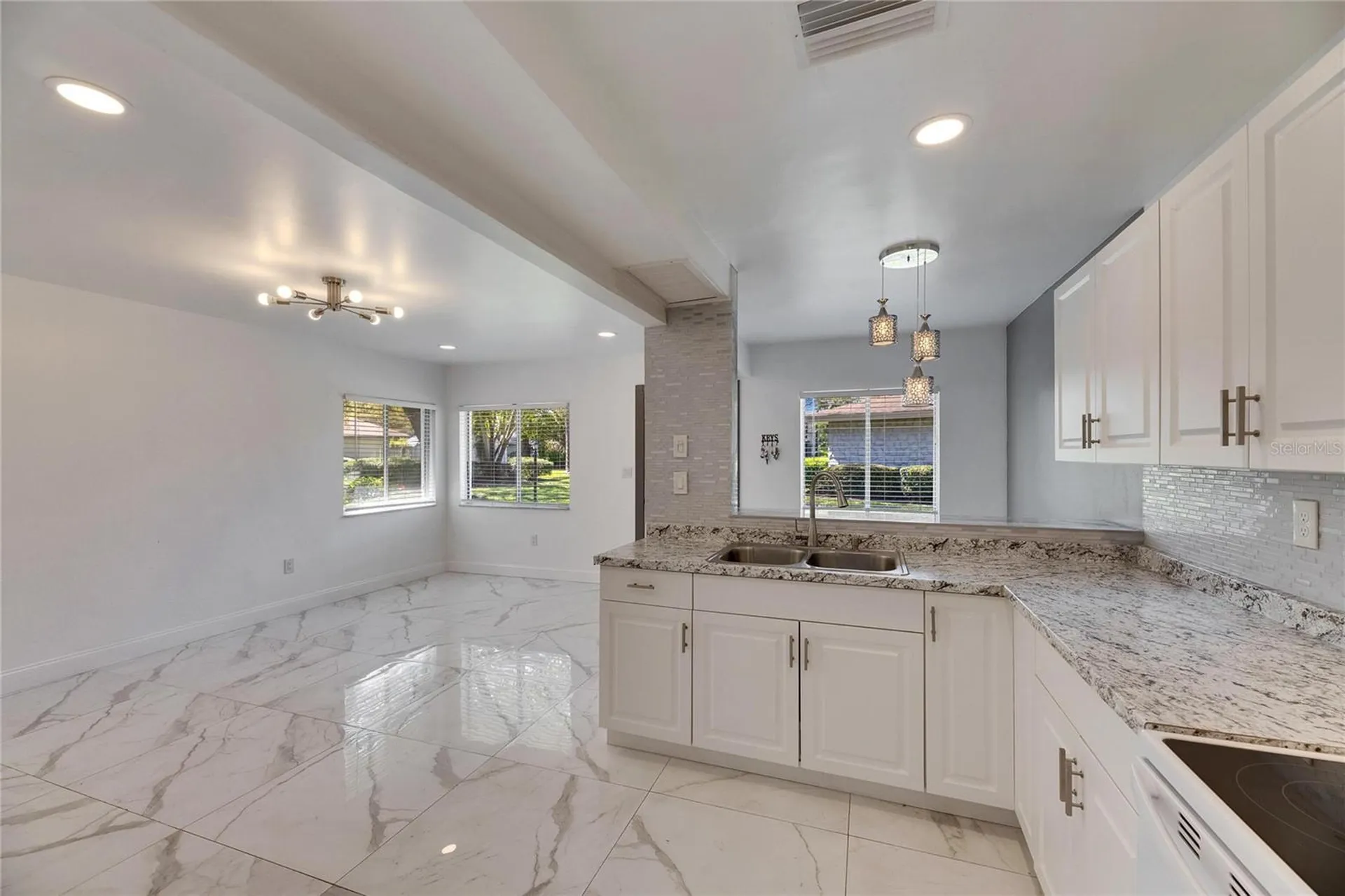 1828 Bough Avenue Clearwater FL 33760