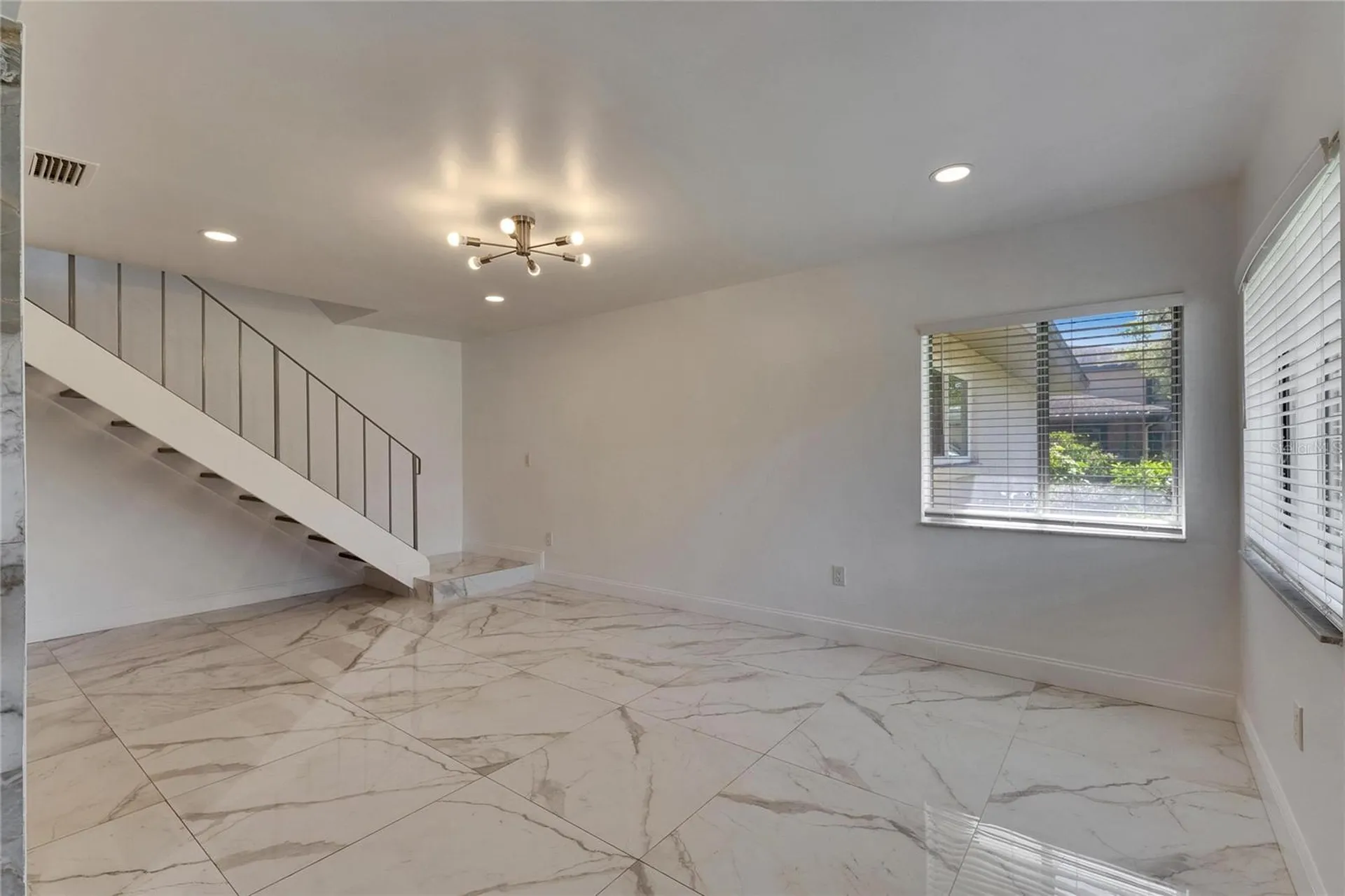 1828 Bough Avenue Clearwater FL 33760
