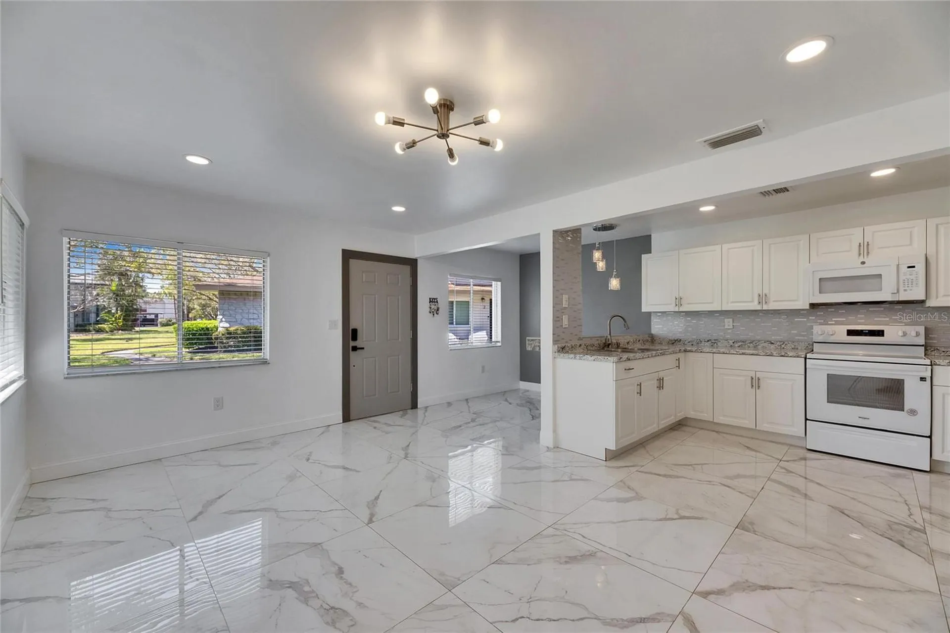 1828 Bough Avenue Clearwater FL 33760