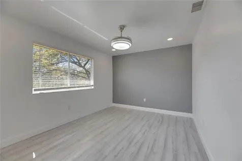 1828 Bough Avenue Clearwater FL 33760